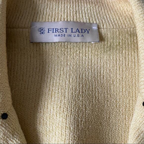 First Lady Knit Jacket Soft Pale Yellow with Black Buttons Wool Blend Vintage M - Picture 8 of 12